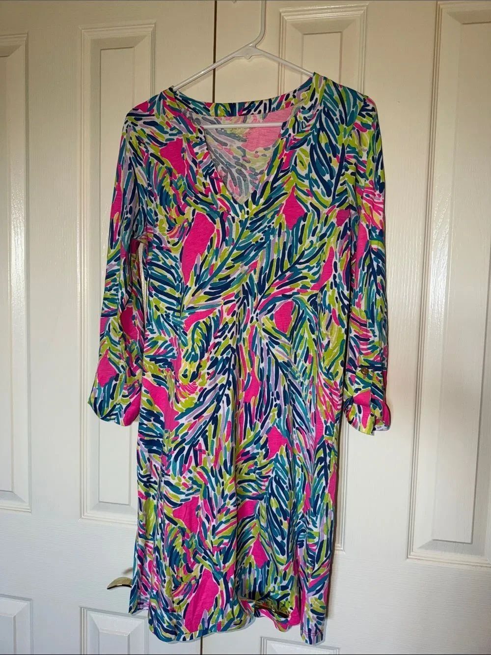 Lilly Pulitzer Pink Blue Green Printed V-Neck Long Sleeve Shift Dress